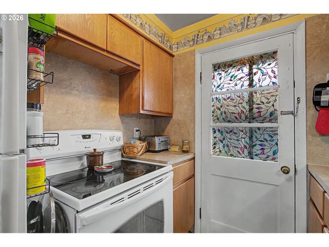 1420 9TH Ave, Longview, WA 98632