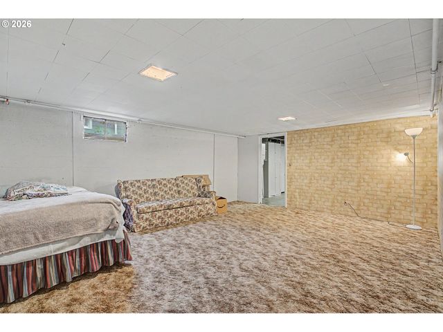 1420 9TH Ave, Longview, WA 98632