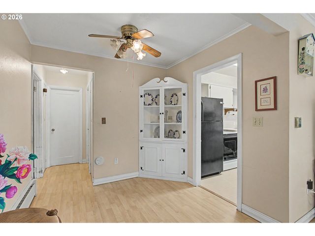 1420 9TH Ave, Longview, WA 98632