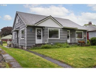 1420 9TH Ave, Longview, WA 98632