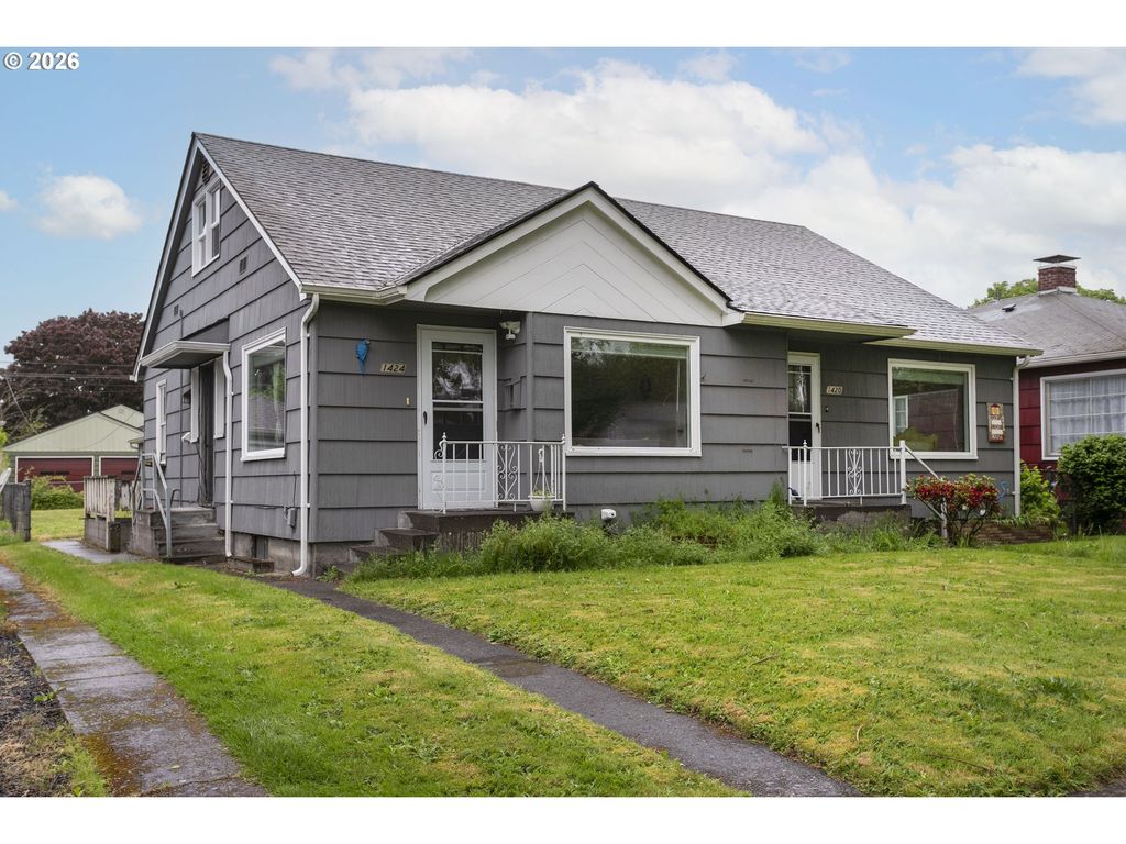 1420 9TH Ave, Longview, WA 98632