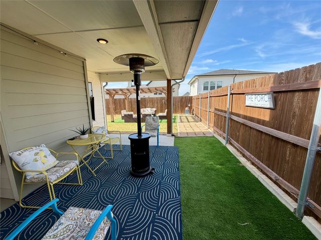 916 Rodgers Avenue, Godley, TX 76044