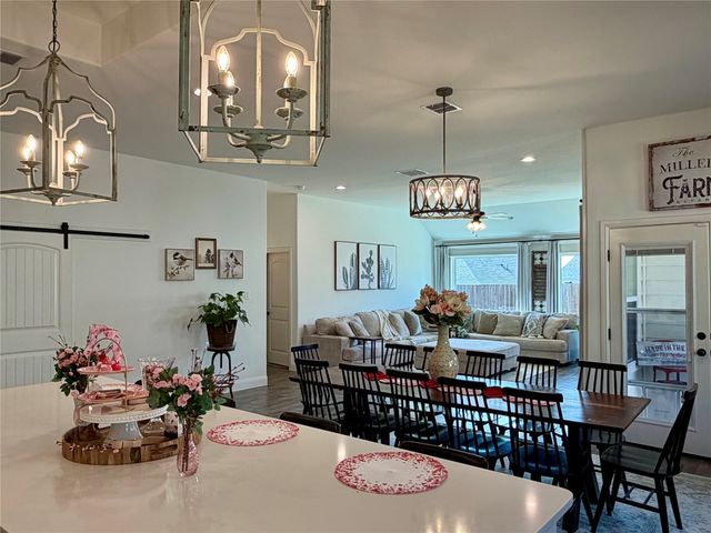 916 Rodgers Avenue, Godley, TX 76044