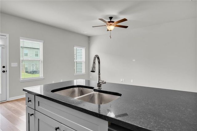 7106 Chara Lane SW, Atlanta, GA 30331