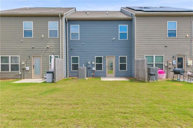 7106 Chara Lane SW, Atlanta, GA 30331