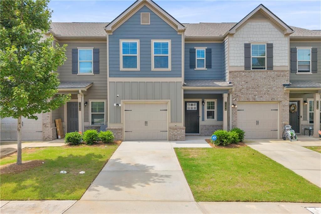 7106 Chara Lane SW, Atlanta, GA 30331