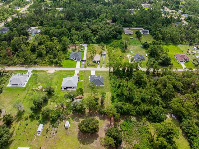 1113 Henry Avenue, Lehigh Acres, FL 33972