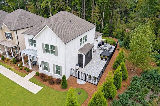 134 Kingwood Drive, Woodstock, GA 30188