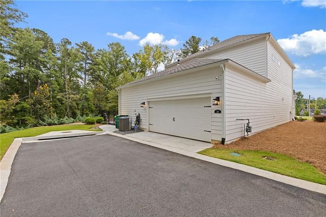 134 Kingwood Drive, Woodstock, GA 30188