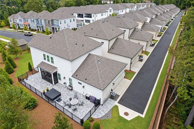 134 Kingwood Drive, Woodstock, GA 30188