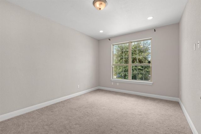 16925 Lathrop Ave, Pflugerville, TX 78660