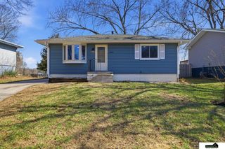 3200 NW 1 Street, Lincoln, NE 68521