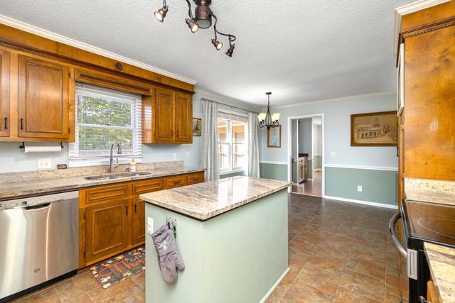 1115 Warwick Drive, Sumter, SC 29154