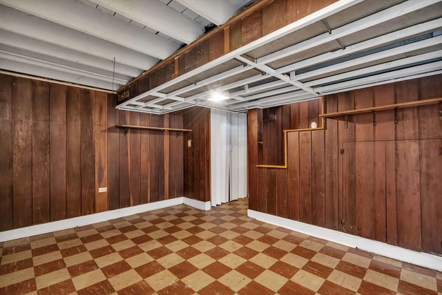 6403 S Lorel Avenue, Chicago, IL 60638