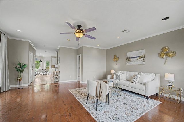 3663 Nasa Parkway 708, Seabrook, TX 77586