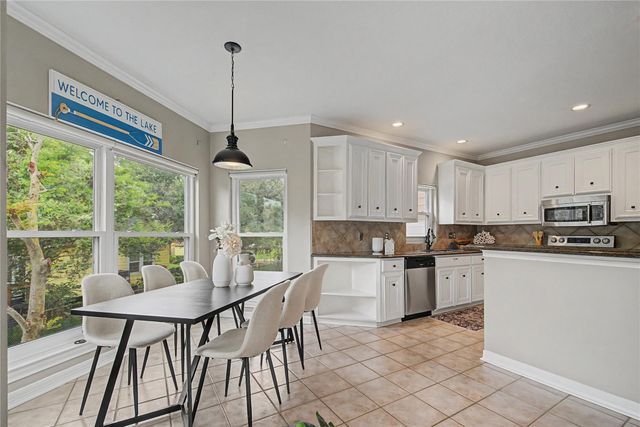 3663 Nasa Parkway 708, Seabrook, TX 77586