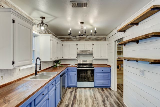 211 Chimney Lane, Haughton, LA 71037