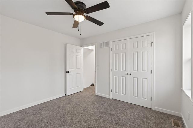 8528 N Virginia Avenue, Kansas City, MO 64155