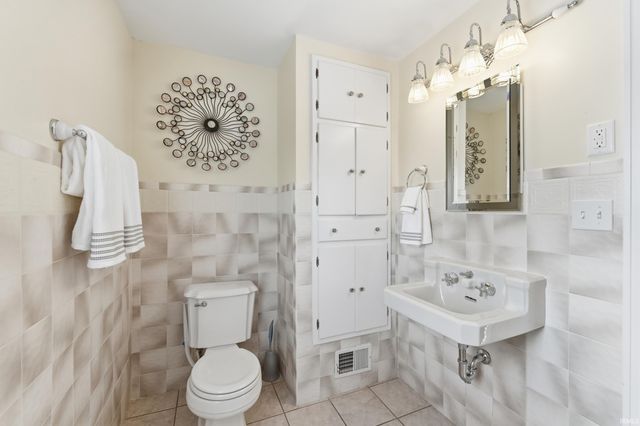 1706 Inwood Drive, Fort Wayne, IN 46815