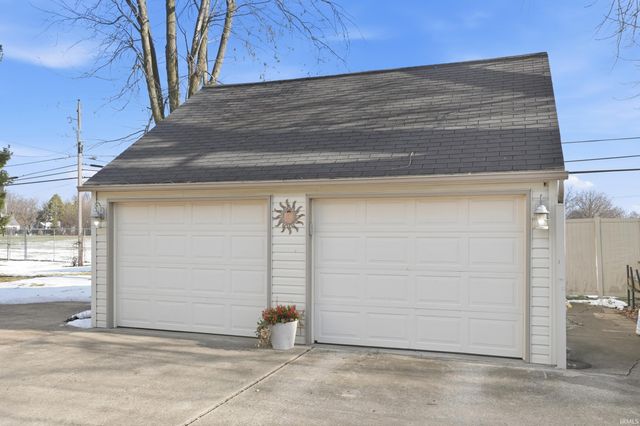 1706 Inwood Drive, Fort Wayne, IN 46815