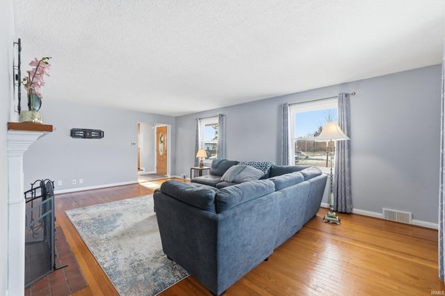 1706 Inwood Drive, Fort Wayne, IN 46815