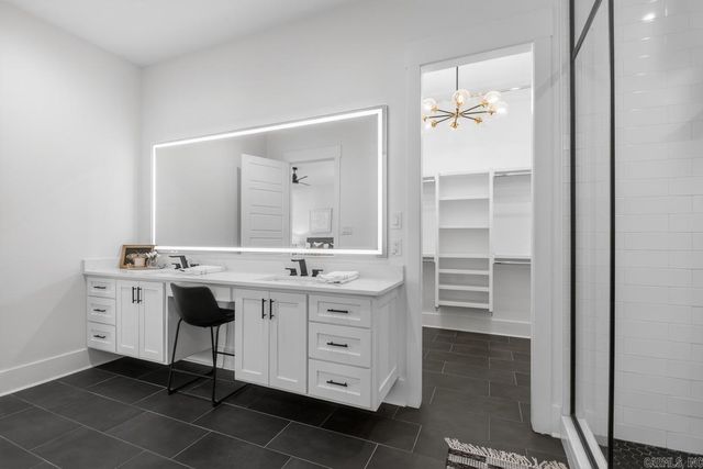 7509 S Shoreline Boulevard, Benton, AR 72019