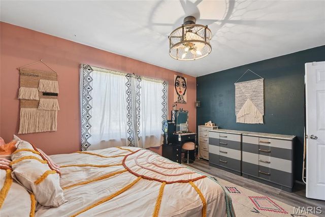 3548 Adie Road, St Louis, MO 63074