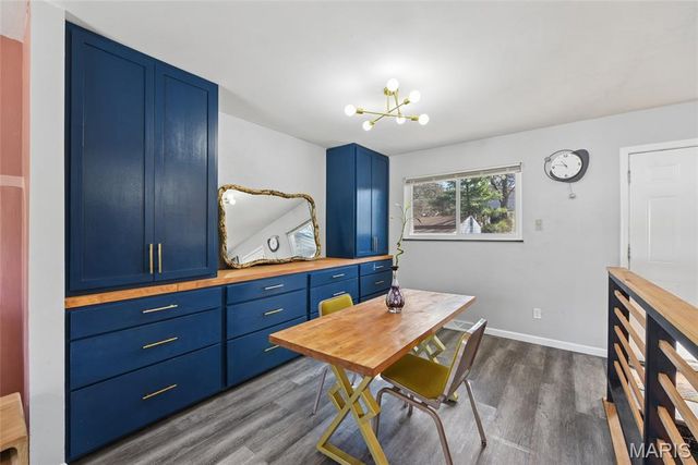 3548 Adie Road, St Louis, MO 63074