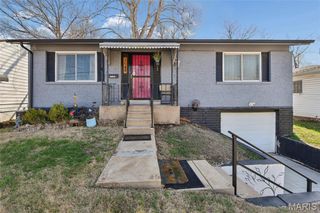3548 Adie Road, St Louis, MO 63074
