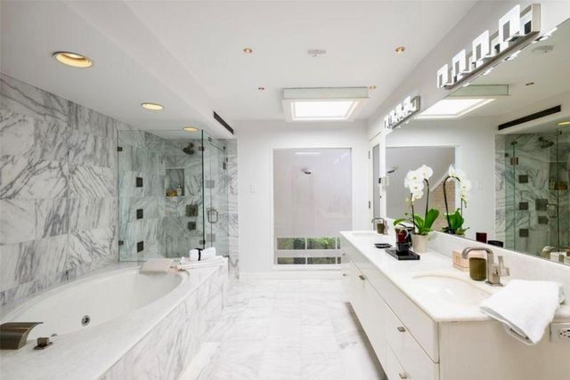 4650 Christopher Place, Dallas, TX 75204