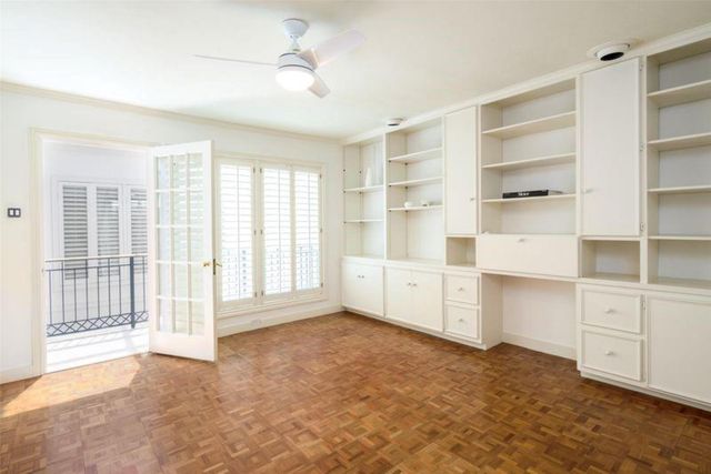 4650 Christopher Place, Dallas, TX 75204