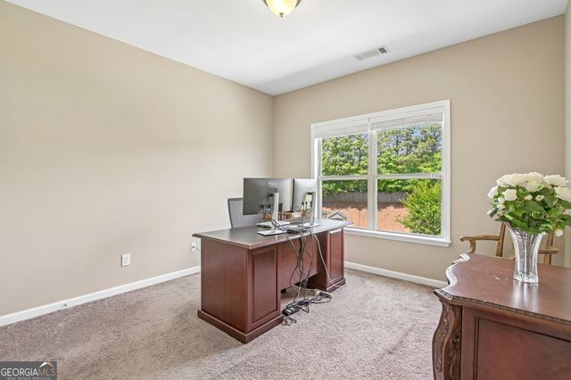 611 La Perla Drive, Buford, GA 30518