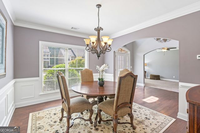 611 La Perla Drive, Buford, GA 30518