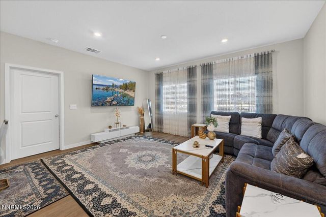 7397 Mountain Top Drive, Reno, NV 89506