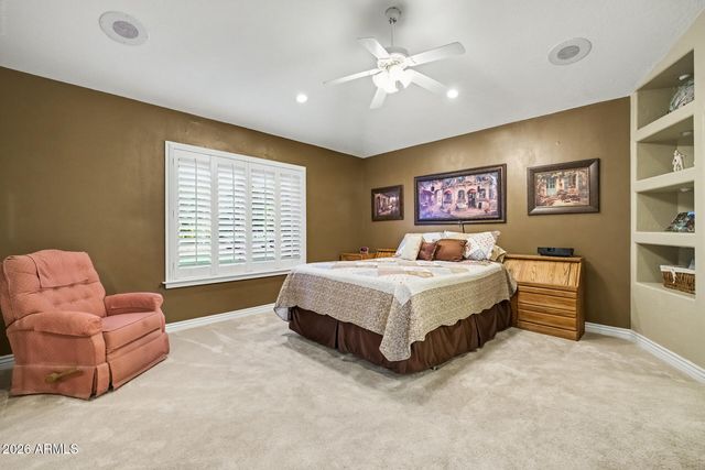 834 E SAN ANGELO Avenue, Gilbert, AZ 85234