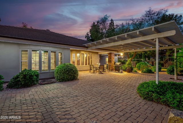 834 E SAN ANGELO Avenue, Gilbert, AZ 85234
