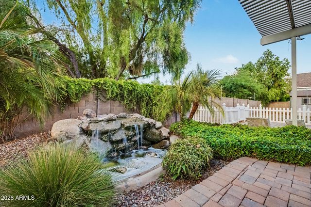 834 E SAN ANGELO Avenue, Gilbert, AZ 85234