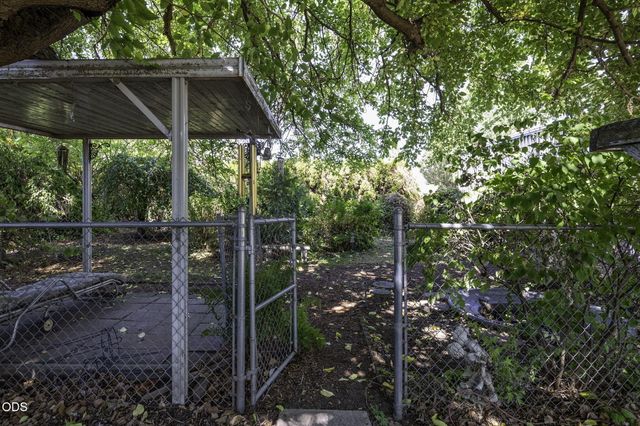 121 Elk Street, Medford, OR 97501