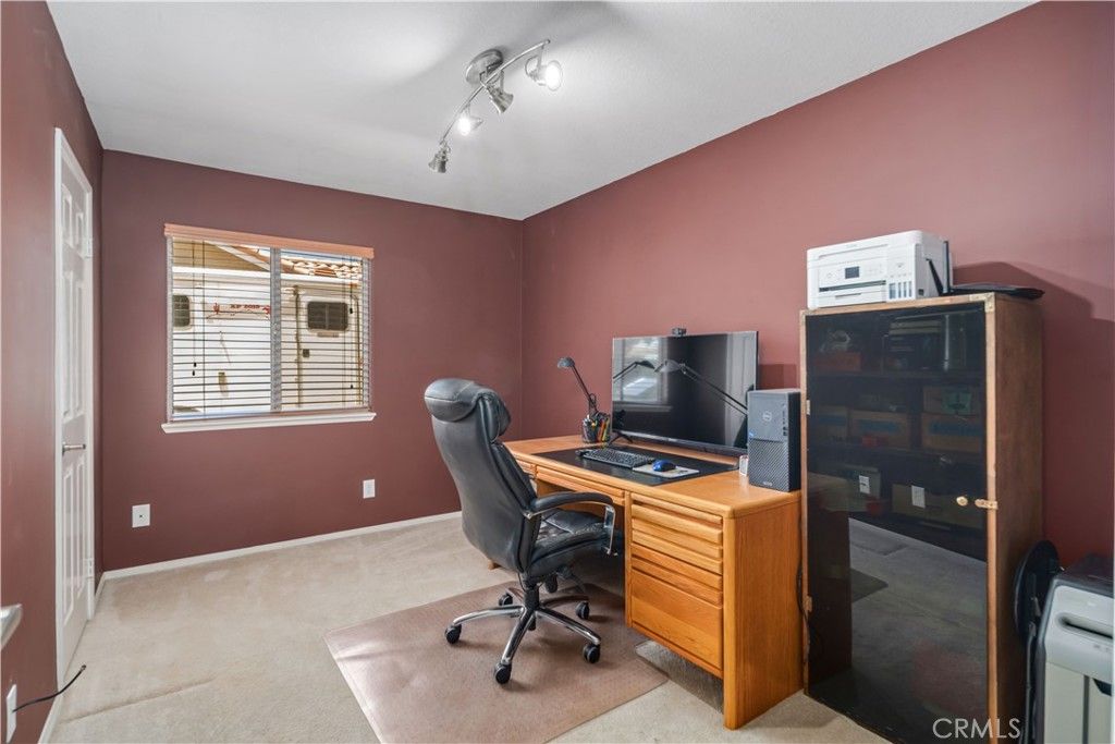 Image 19 of property listing at 4040 Stetson, Rosamond, CA 93560
