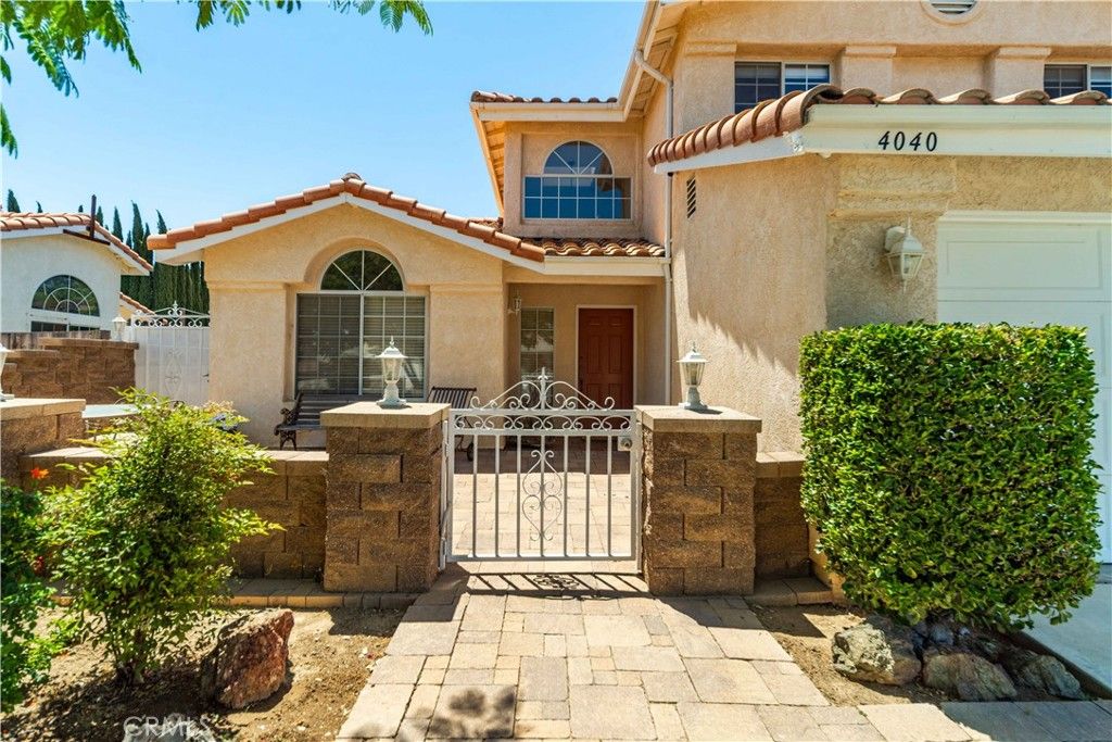 Image 6 of property listing at 4040 Stetson, Rosamond, CA 93560