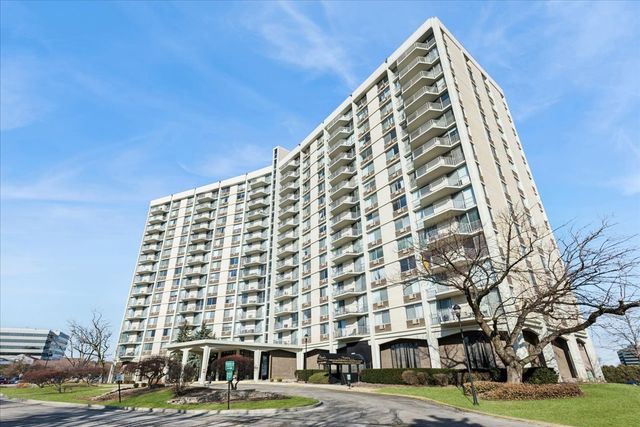 40 N Tower Road 8F, Oak Brook, IL 60523