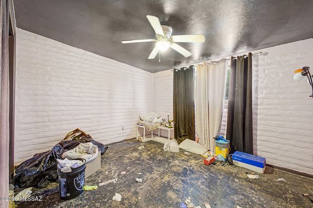 1801 N Rosemont Boulevard, Tucson, AZ 85712