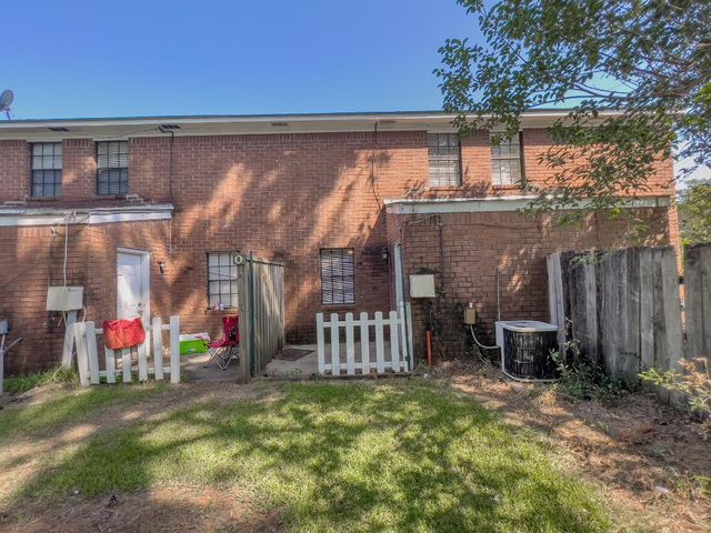 101 Timberlane C, Summerville, SC 29485