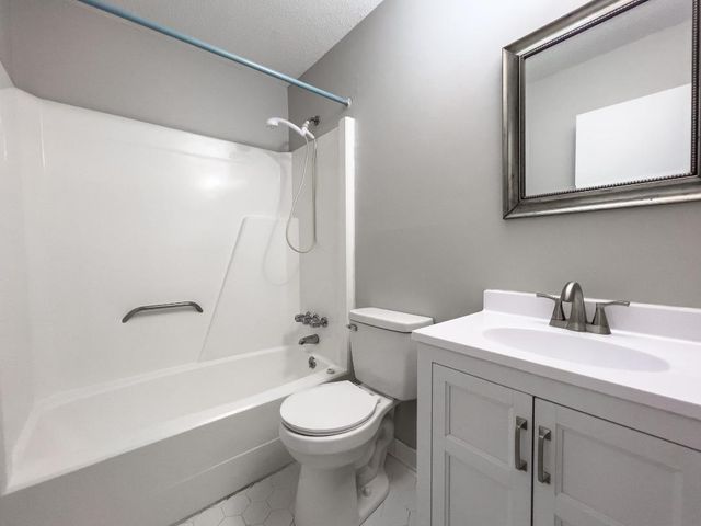 101 Timberlane C, Summerville, SC 29485