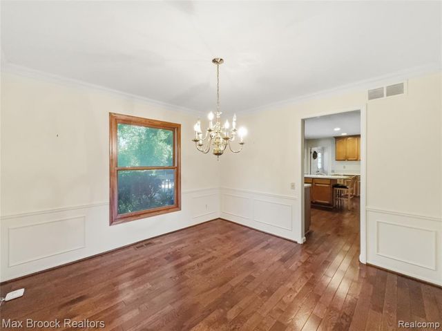 4259 Savoie Trail, West Bloomfield, MI 48323