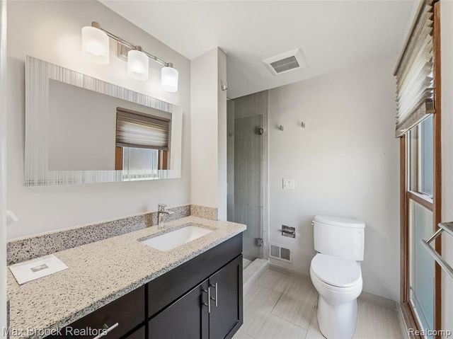 4259 Savoie Trail, West Bloomfield, MI 48323
