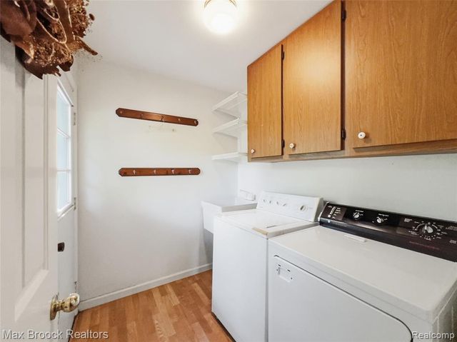 4259 Savoie Trail, West Bloomfield, MI 48323