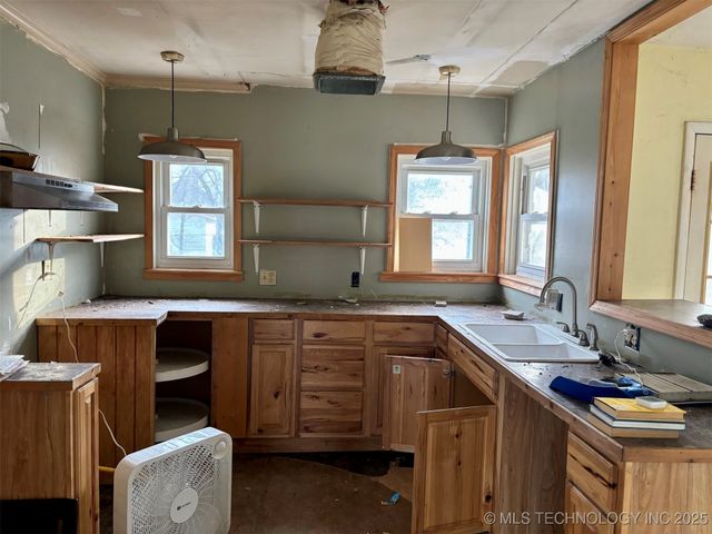 508 E Jefferson Avenue, Mcalester, OK 74501