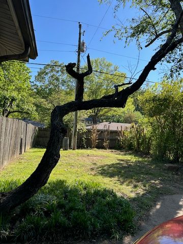 801 W 17th Terrace, Russellville, AR 72801