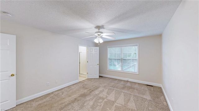 3879 WOOD Avenue, Archdale, NC 27263